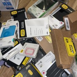 Otter Box iPhone And Samsung Cases $250 For The Pile!!