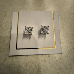 925 sterling silver stud earrings 