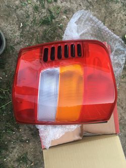1999 Jeep Cherokee rear lights
