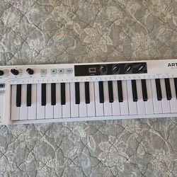 Arturia Keystep 37