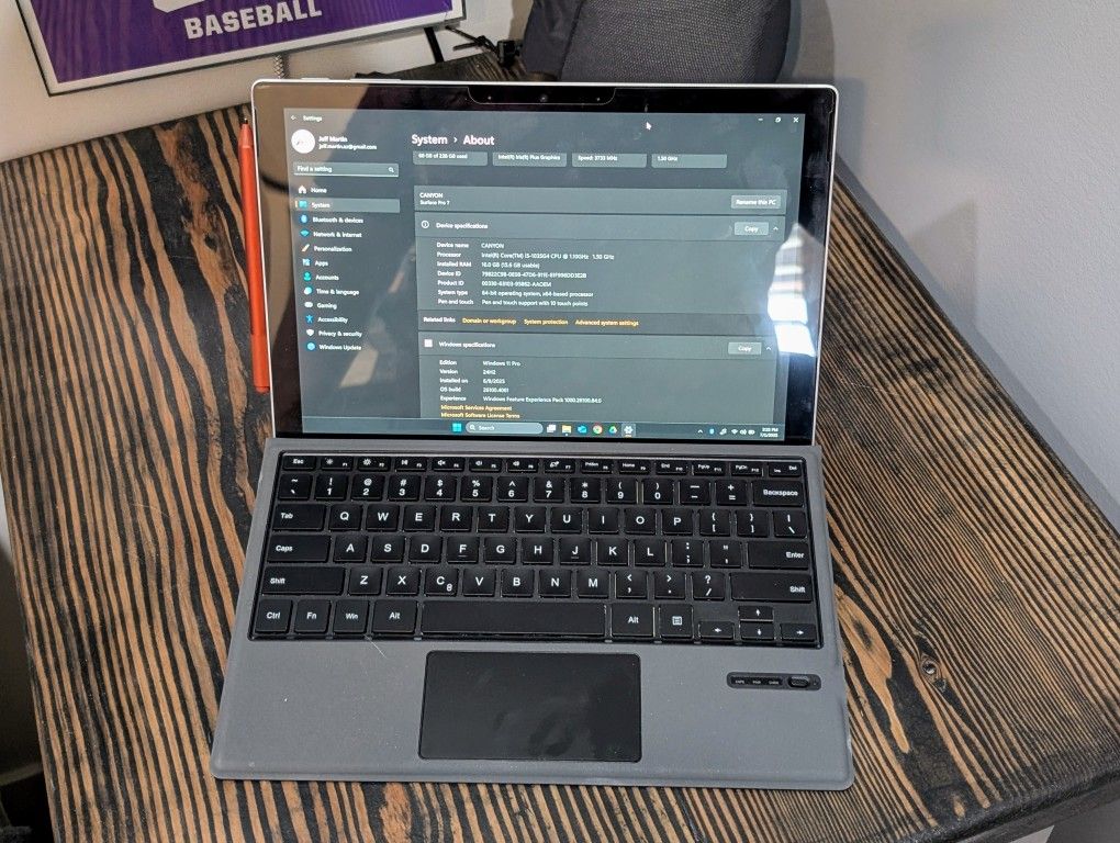 Microsoft Surface Pro 7 - Core i5 - 16gb - 256 HD - Keyboard & Pen