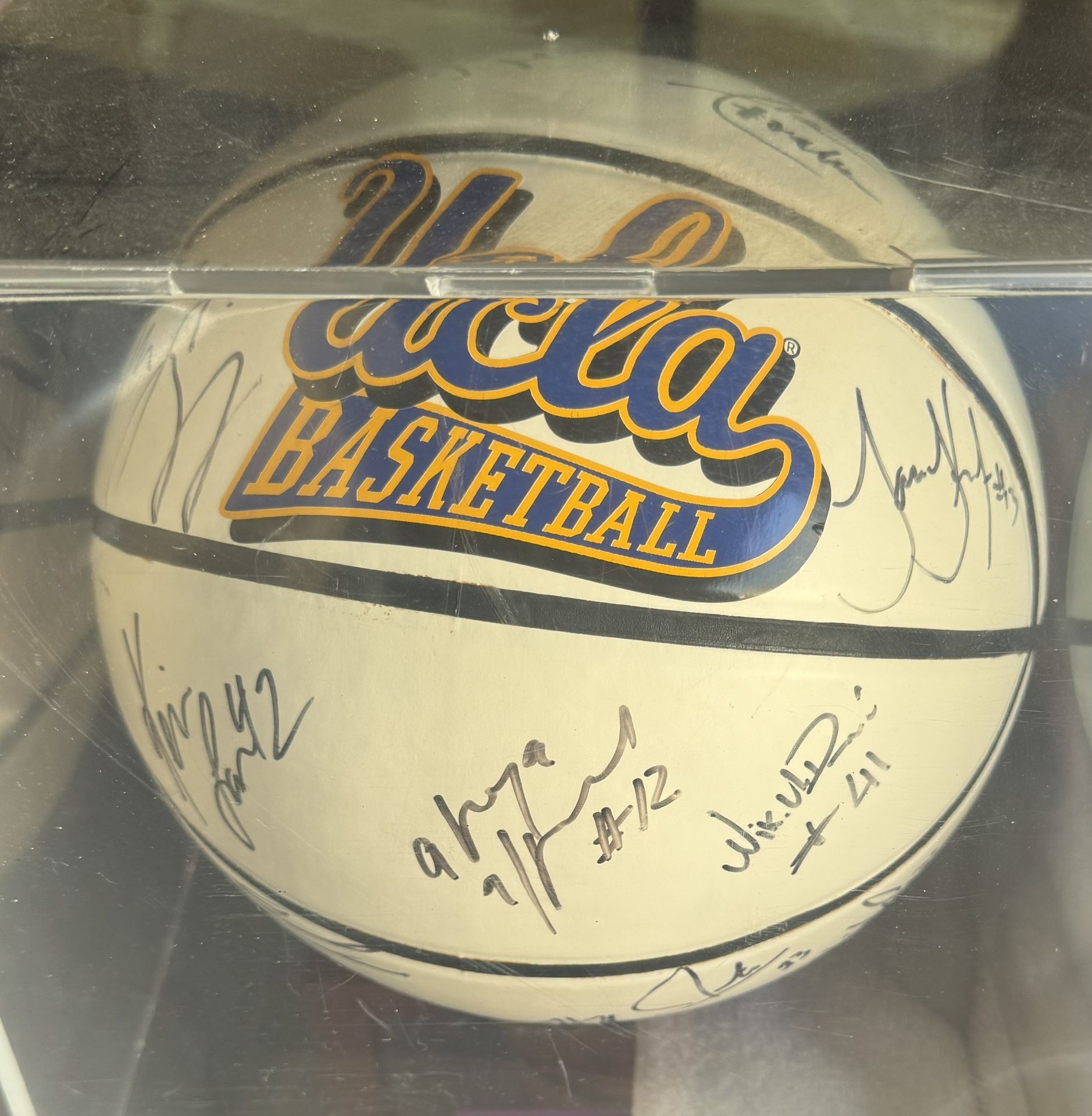 Signed UCLA Basketball 2007-08