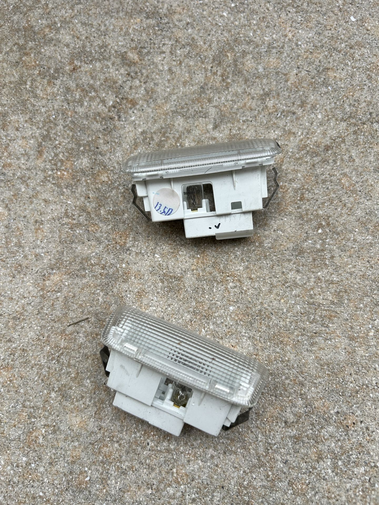 Oem Infiniti Q50 Door Lights