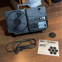 Bell & Howell Lumina MX33 Projector 