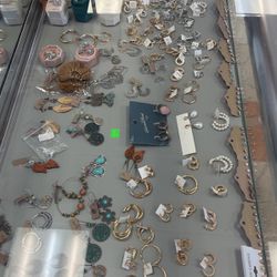 Custom earings, rings, jewelry