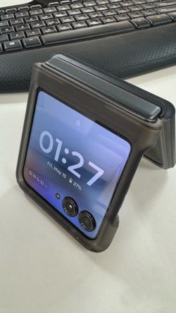 Motorola Razr 2024