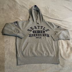 Seattle Seahawks Hoodie Adult Medium Gray NFL Football Sweatshirt Sweater Casual