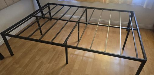 18 Inch Full Platform Bed/ Base Cama Matrimonial - 35dlls