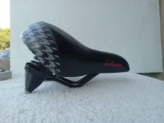 Schwinn Majestic Cruiser  Bicycle Seat Saddle