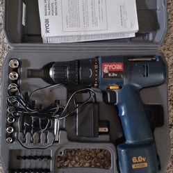 RYOBI CORDLESS DRILL