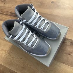 Original Air Jordan Cool Grey 11s Size 10