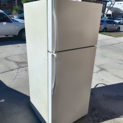 Whirpool Fridge