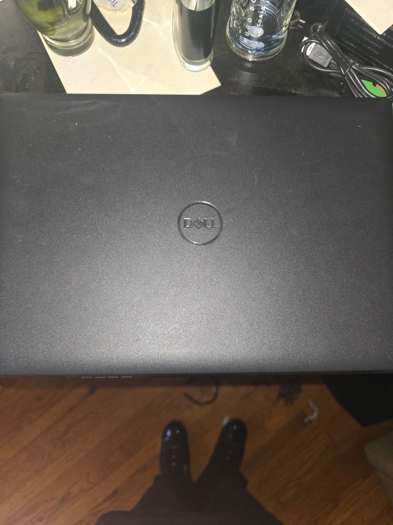 HP DELL Laptop 