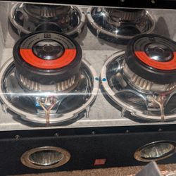 dual speakers with ported box and hifonics amp 