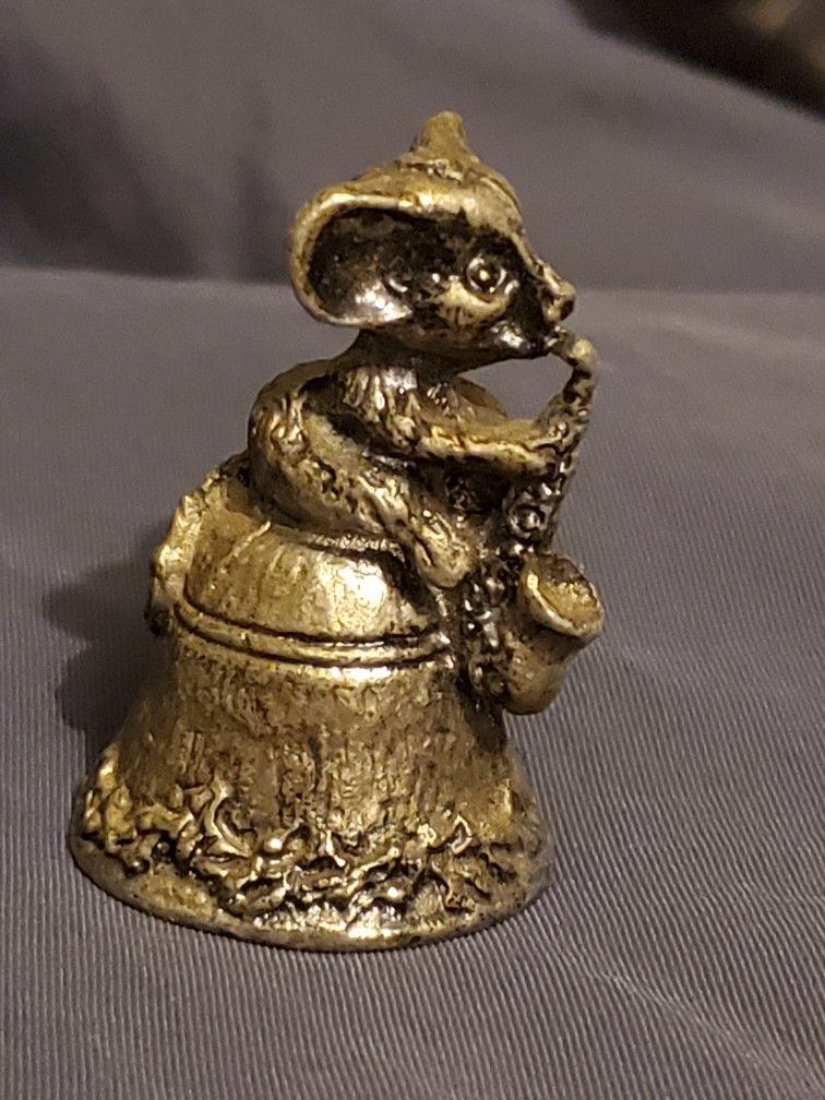Vintage Mouse Thimble