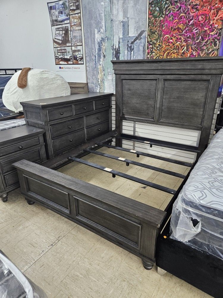 Nice 4 Piece Bedroom Set