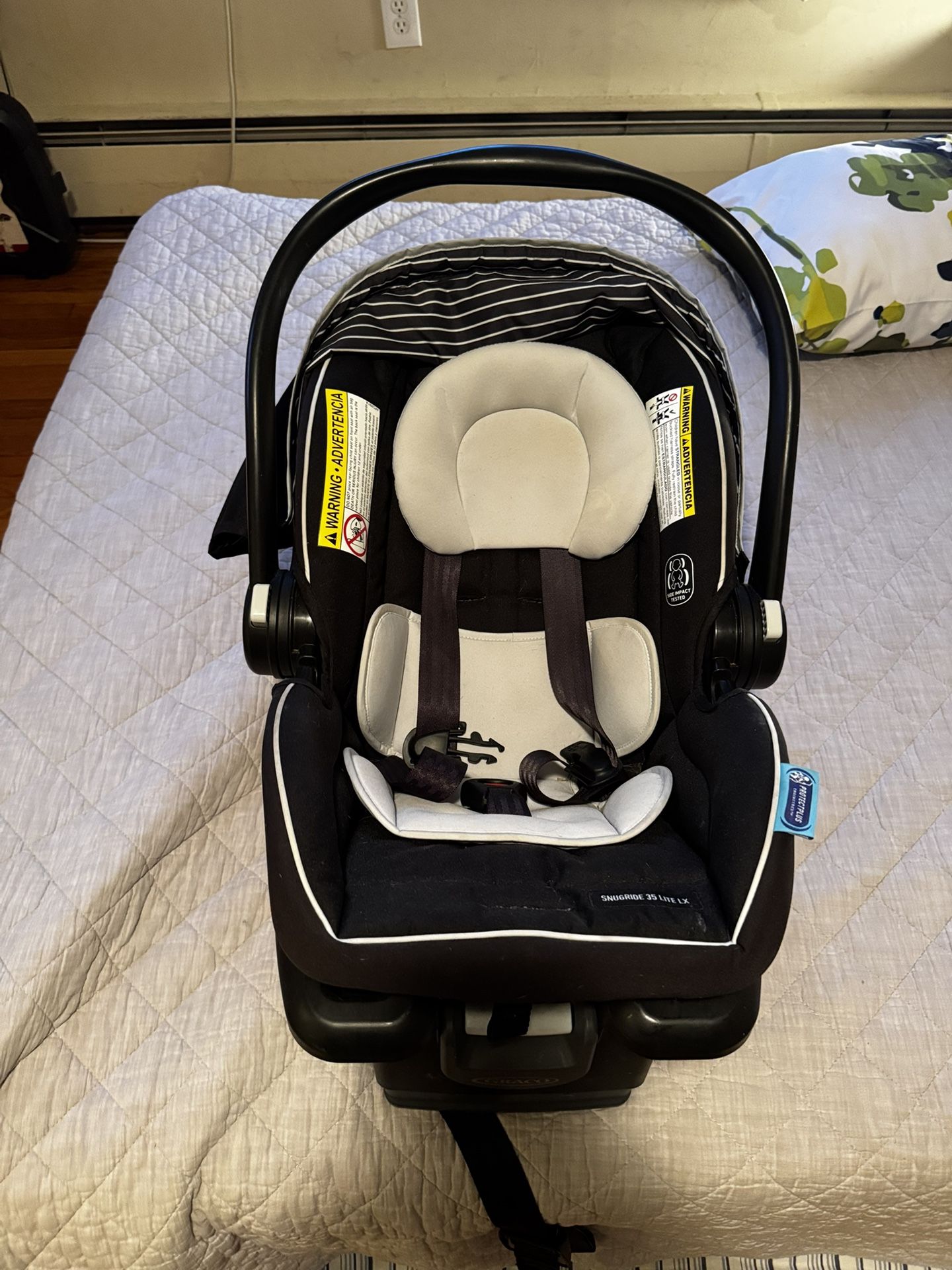 Graco Baby Car Seat