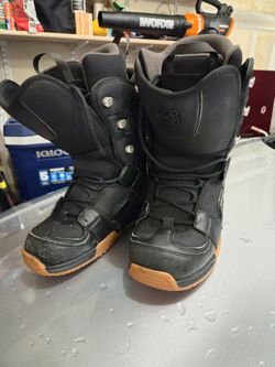 DC Snowboard Boots Size 10