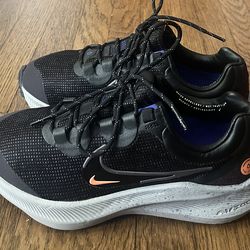 WOMENS NIKE ZOOM WINFLO