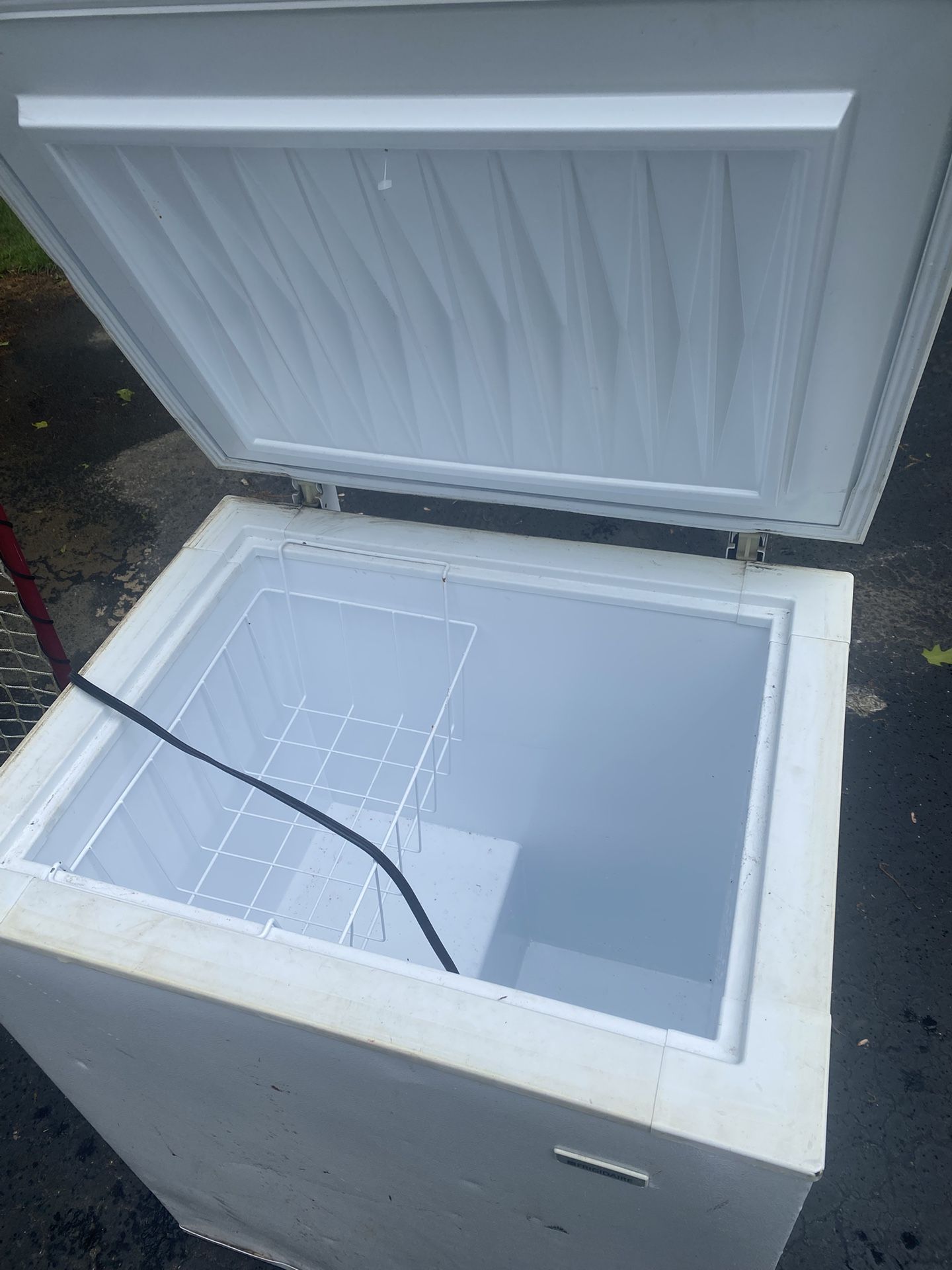 Frigidaire Freezer - Can Deliver If Within 10 Miles