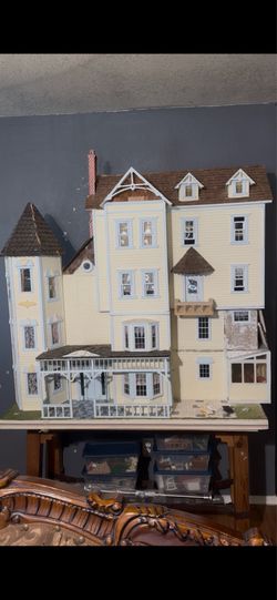 Dollhouse