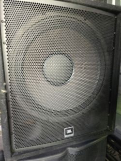 JBL Pro JRX218S 1,400 Watt 18" Inch Compact Passive Basscab For PA System
