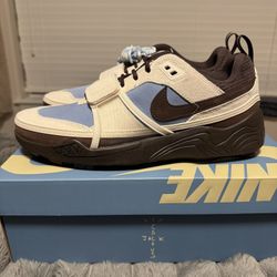 Nike Zoom Field Jaxx (Travis Scotts)