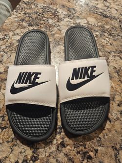 Men's Nike sandals