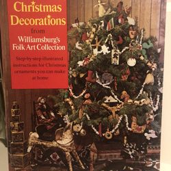 Christmas Decorations From Williamsburg Doll Art Collection 