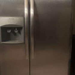 frigidaire Refrigerator