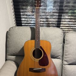 1975 Yamaha Fg-200