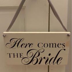 Wedding Ring Bearer Sign “Here Comes the Bride”