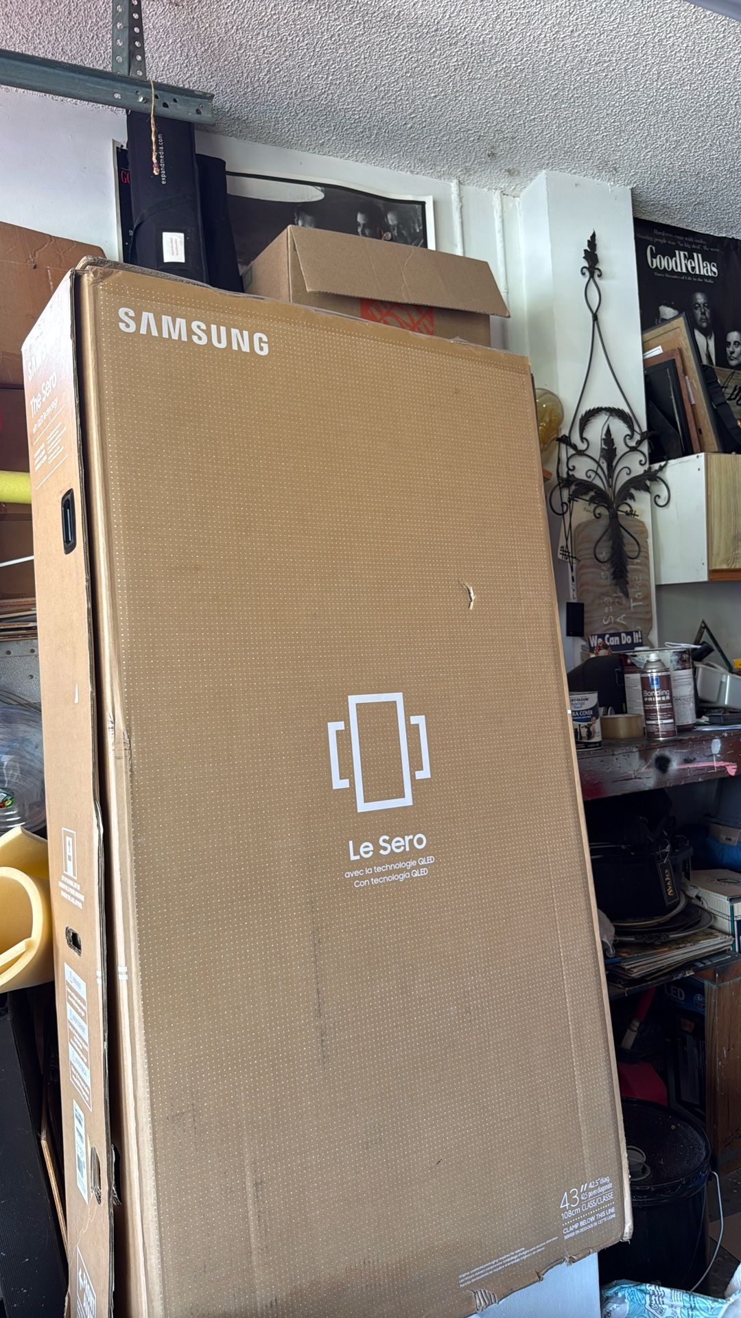 Samsung Le Sero 43 Inch OQLED