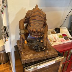 Rancor Figure