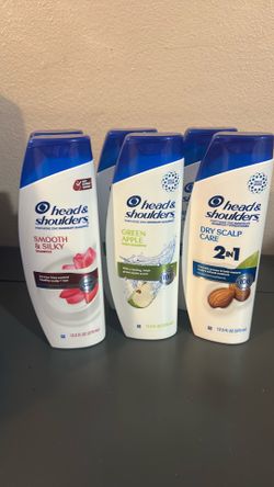 Head and Shoulders shampoo Green Apple, Smooth and Silky, Almond