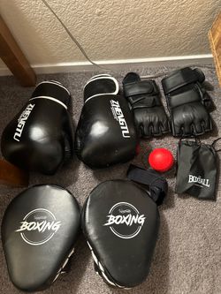 Boxing & MMA Gear Bundle - 16oz Gloves, MMA Gloves, Mitts & Reflex Ball (pickup)