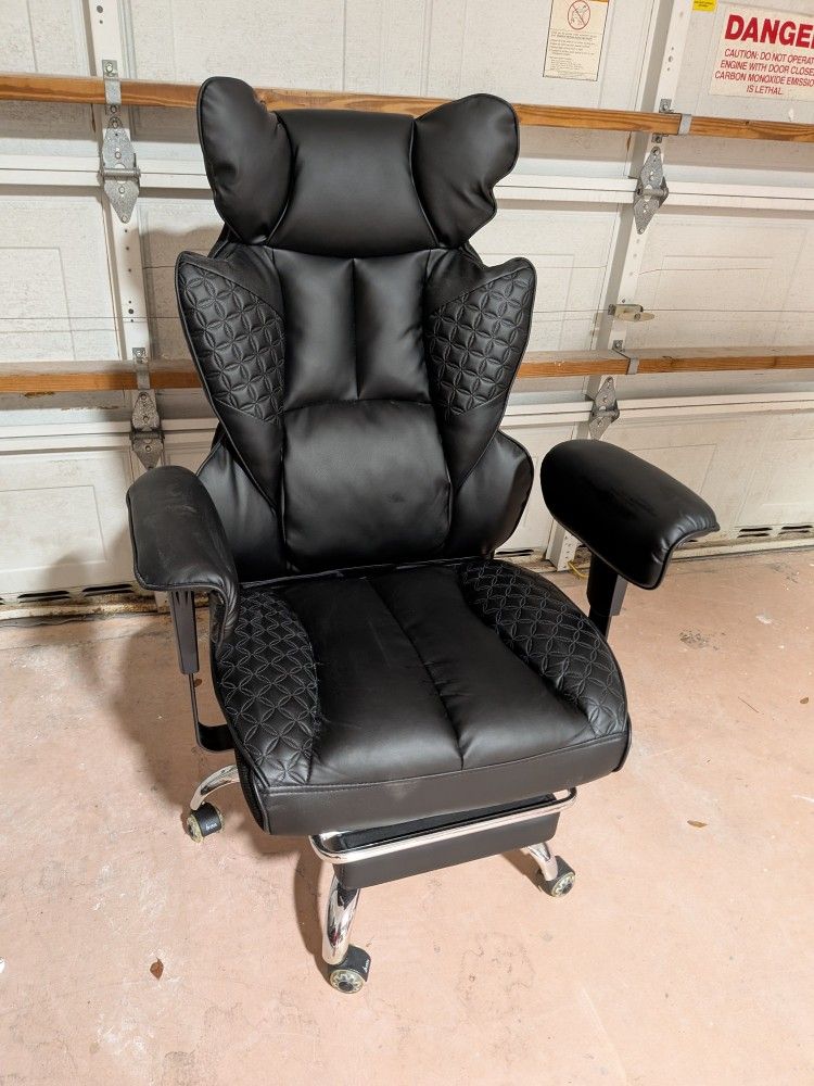 New Ergonomic Gaming/Executive Chair Black