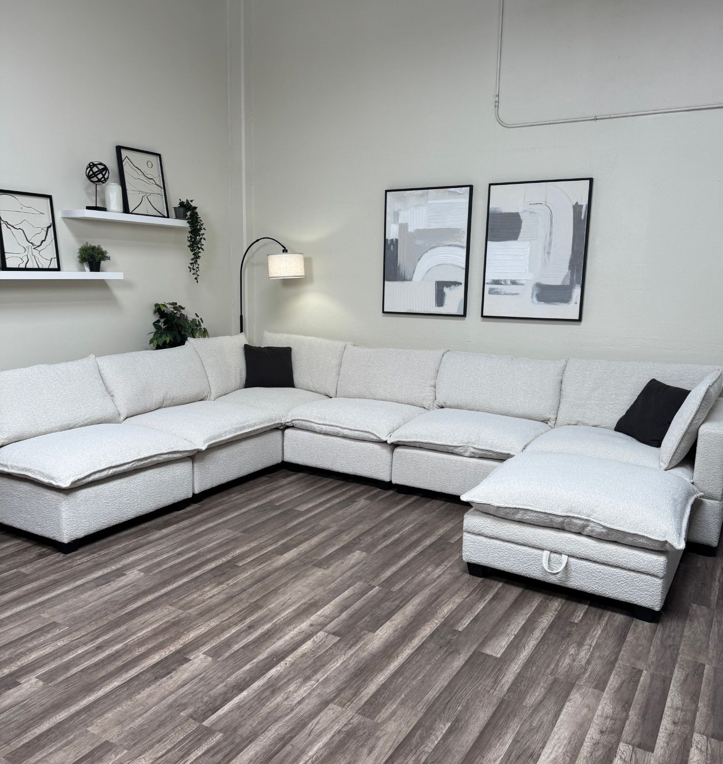 FREE DELIVERY New In Box Cloud Boucle Modular Sectional Couch 7 Piece