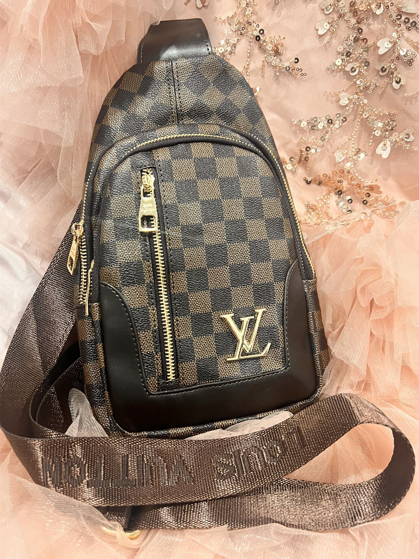 Louis Vuitton Bag Beautiful Never Usted 