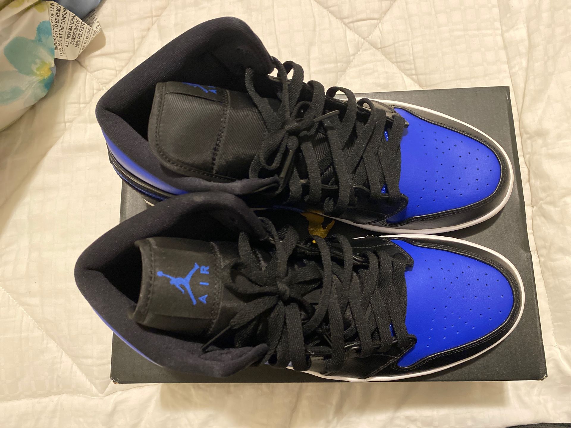 Jordan 1 Hyper Royal