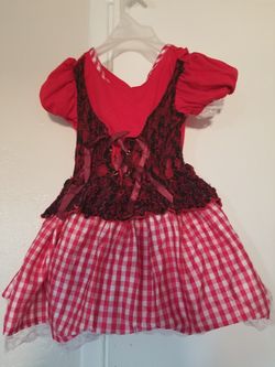 Hermoso vestido caperucita