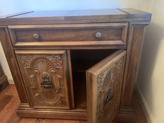 Antique Levitz Furniture