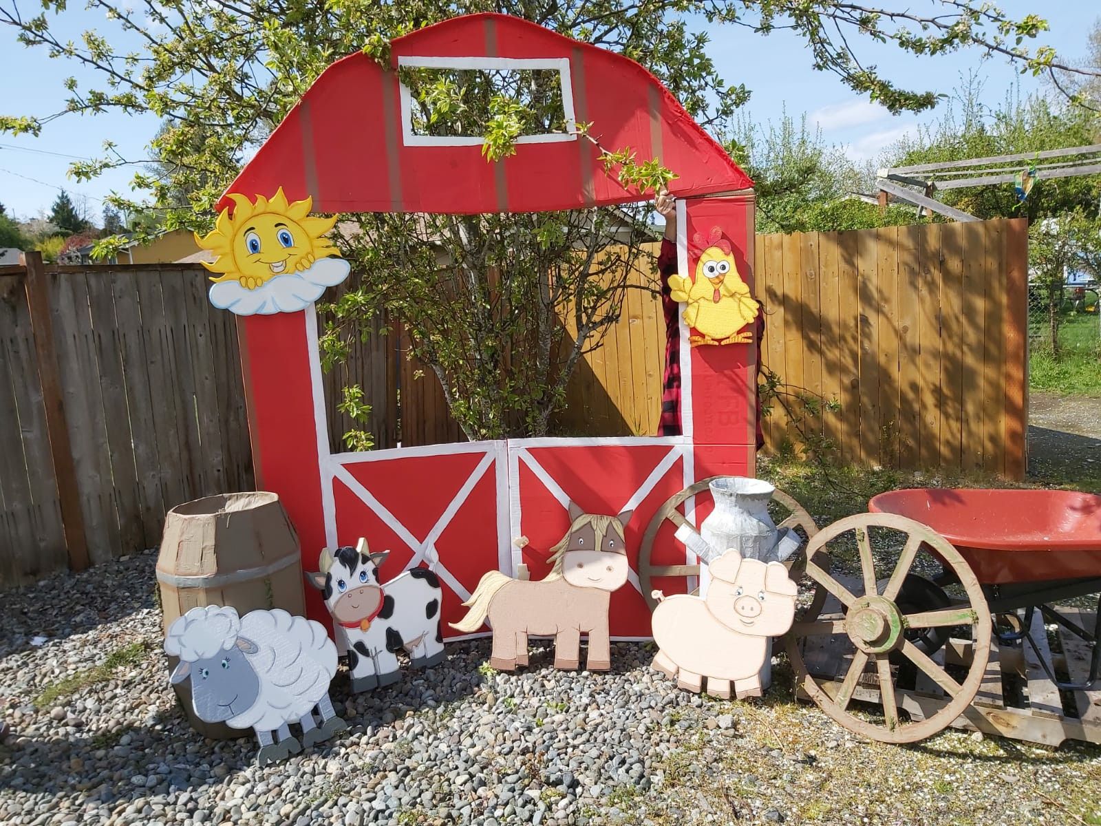 Granja or Farm Decoración