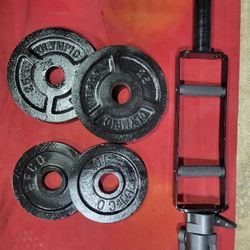 2" HOLE  70LBs.  2-25s. 2-10s.  TRICEP BAR. WITH LOCKJAW COLLARS 
11525 S HALSTED DUNKIN DONUTS/
7111.S WESTERN WALGREENS 
84$  CASH ONLY AS IS