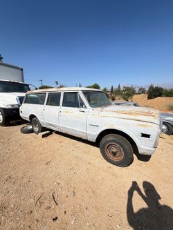 1969 chevy suburban