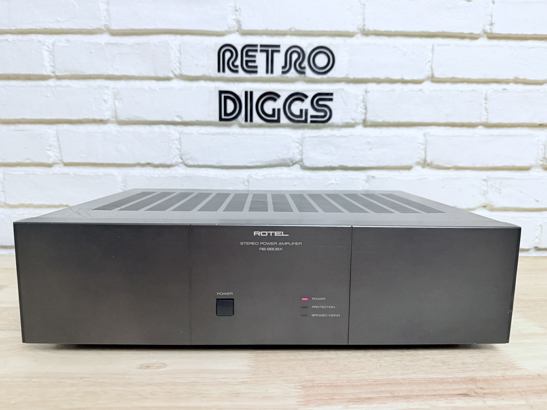 Rotel RB-980BX Stereo Power Amplifier
