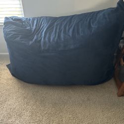 Big Pillow 