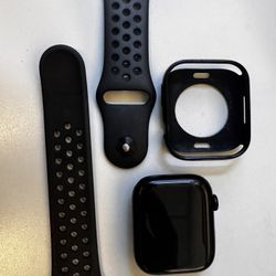 Apple Watch Series 7 Nike 
