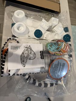 Fisher-Price Glow & Grow Kick and Play Gym 