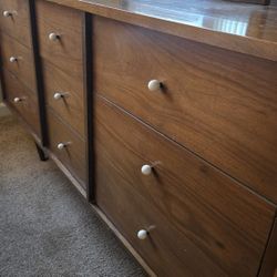 Mid Century Modern Walnut Dresser w/ Mirror – Vintage 1960s Bassett